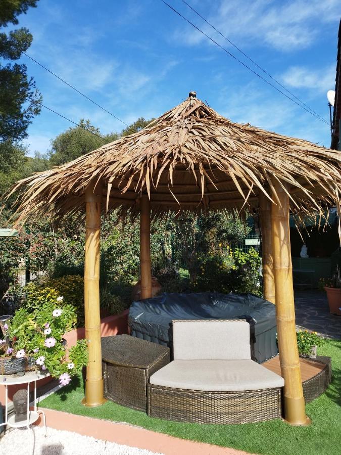 Le Petit Atelier Vila Bormes-les-Mimosas Exterior foto